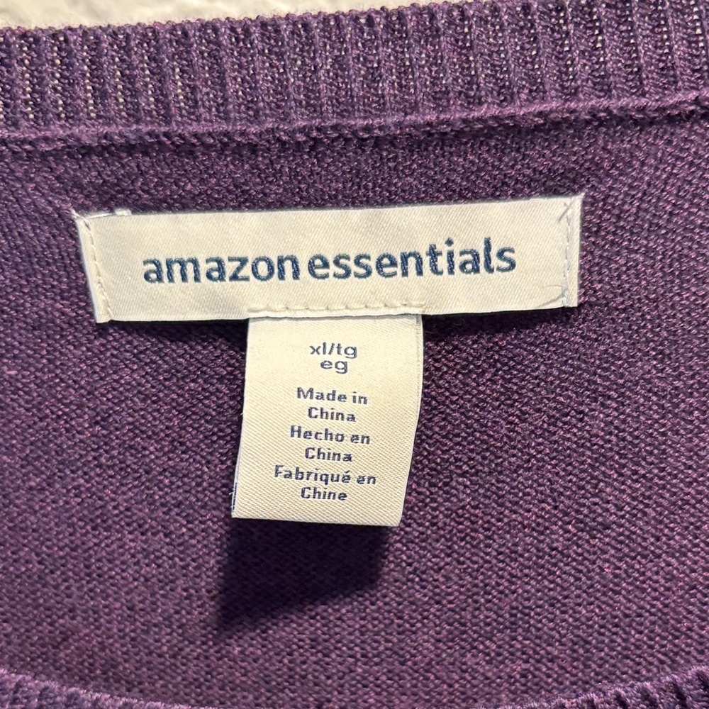 Amazon Essentials Women's Long-Sleeve Lightweight Crewneck Sweater Purple XL - Picture 2 of 7